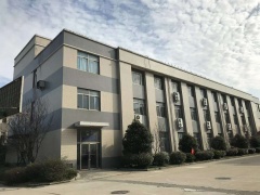 港閘區(qū)廠房出租，靠近南通理工學院，一棟3層，有電梯，單層面積