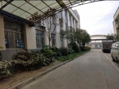 港閘區(qū)廠房出租，靠近南通理工學院，一棟3層，有電梯，單層面積