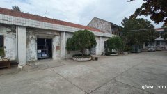 通州區(qū)十總鎮(zhèn)志新村，1000平獨門獨院，大車可進，有門衛(wèi)