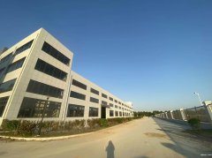單層廠房出售，單價3700每平，獨門獨院送院子