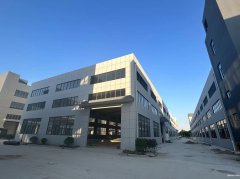 出售獨(dú)門獨(dú)院廠房  可以私人定制 配套齊全 無(wú)稅收 可按揭